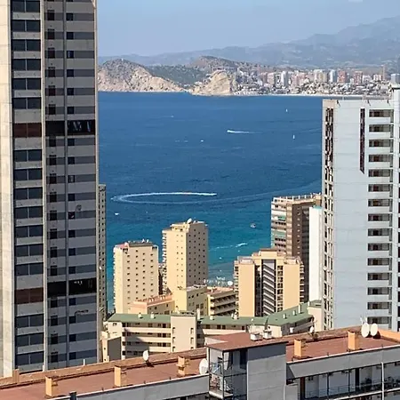 з чудовим видом,600 м леванте венідорм Apartment Benidorm