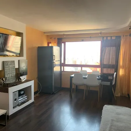 Apartment з чудовим видом,600 м леванте венідорм *