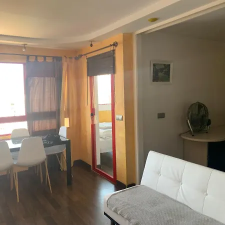з чудовим видом,600 м леванте венідорм Benidorm