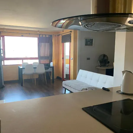 Apartment з чудовим видом,600 м леванте венідорм *